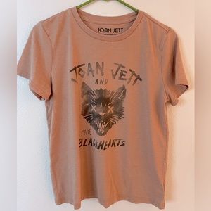 Joan Jett Lucky brand t shirt in dusty pink/clay size S